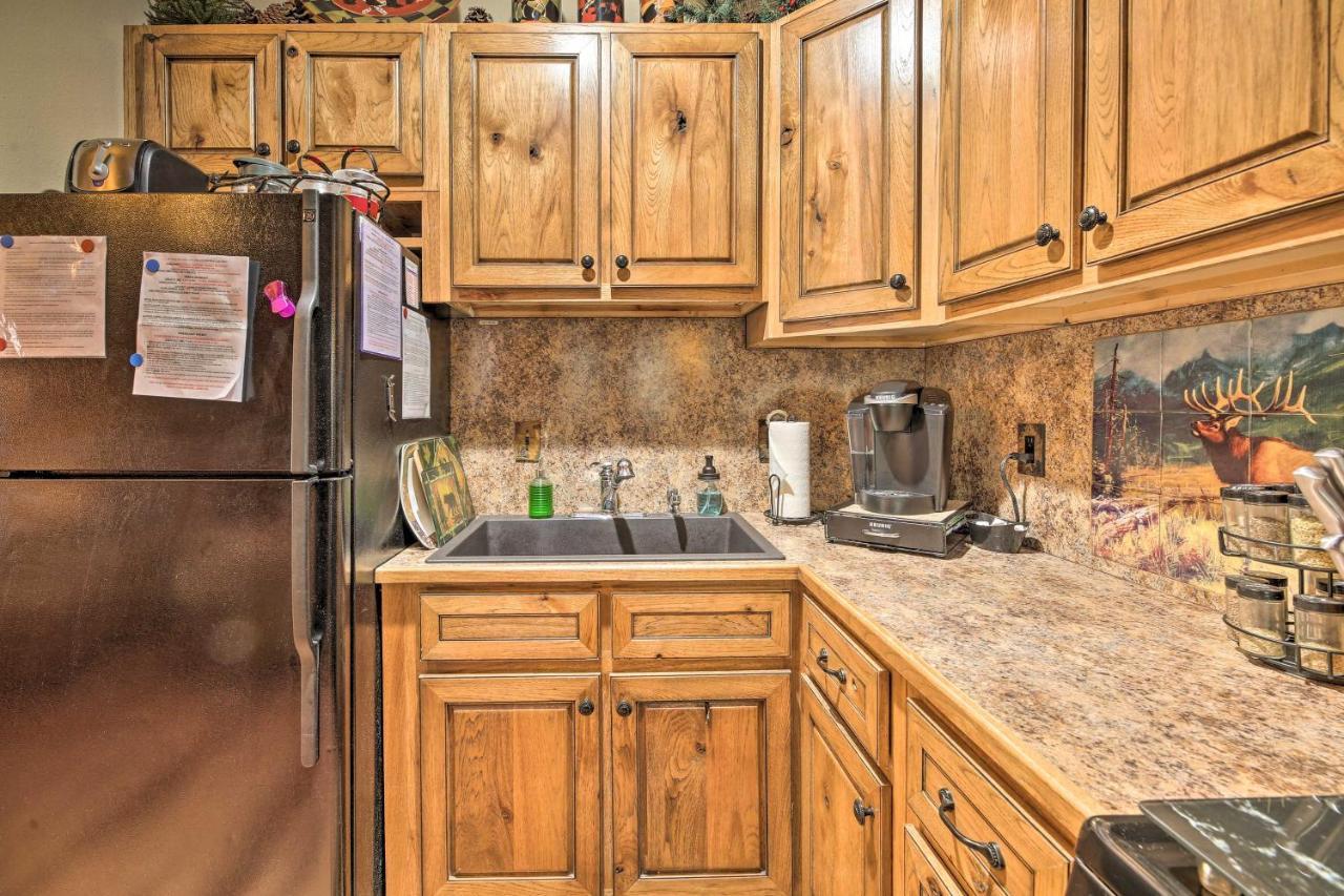 Rustic Lakeside Cabin - Family And Pet Friendly! Pinetop-Lakeside Eksteriør bilde