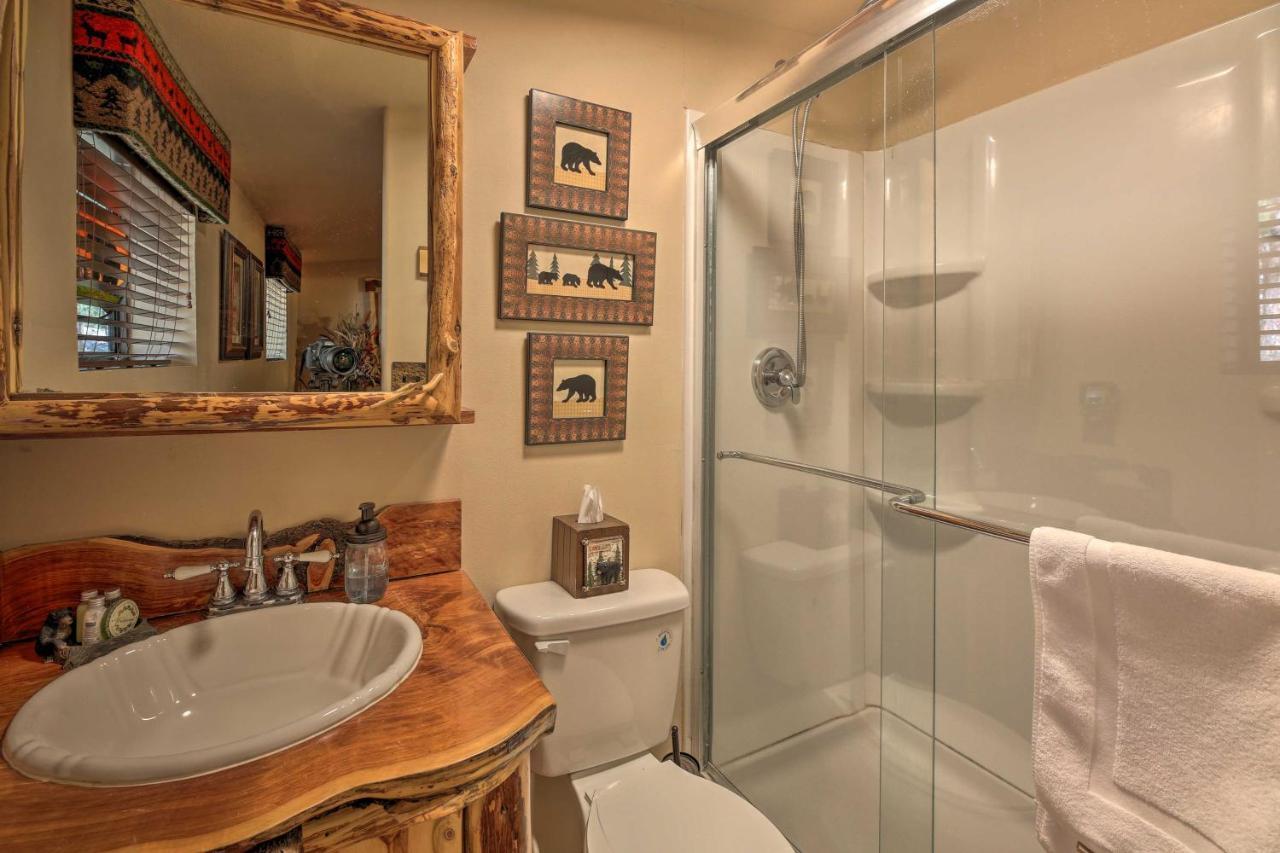 Rustic Lakeside Cabin - Family And Pet Friendly! Pinetop-Lakeside Eksteriør bilde
